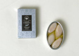 Conservas-de-Ramon-Pena-Squid-Chipirones-in-Olive-Oil-46